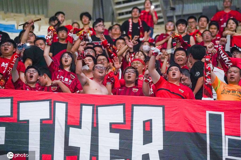 迪卡尼奥还表示：“在请来穆里尼奥执教后，罗马希望立即获胜，尽管他们已经夺得过欧会杯冠军，但他们也希望能在意甲联赛中做得更好。